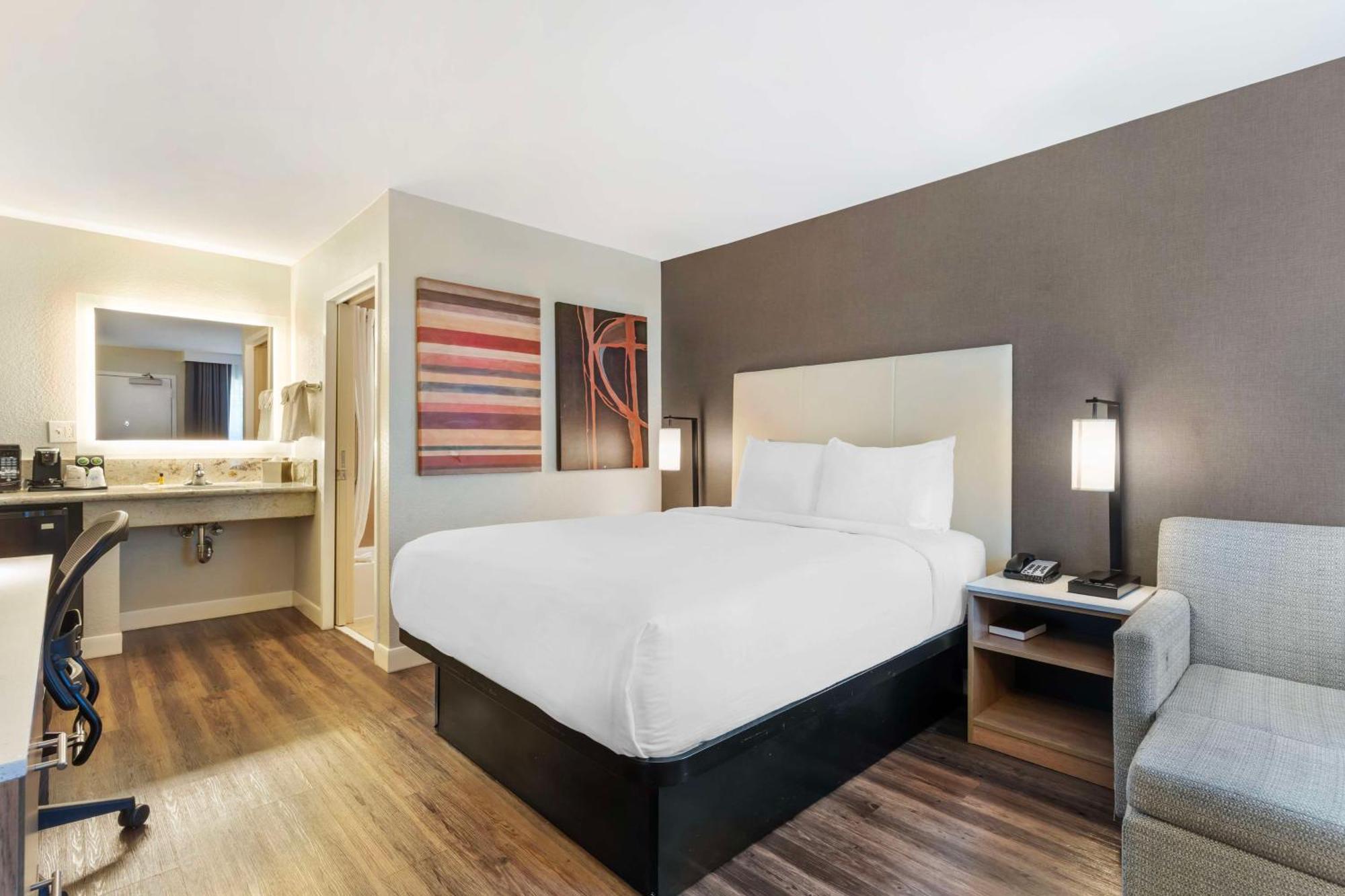Best Western Plus Rancho Cordova Inn Dış mekan fotoğraf