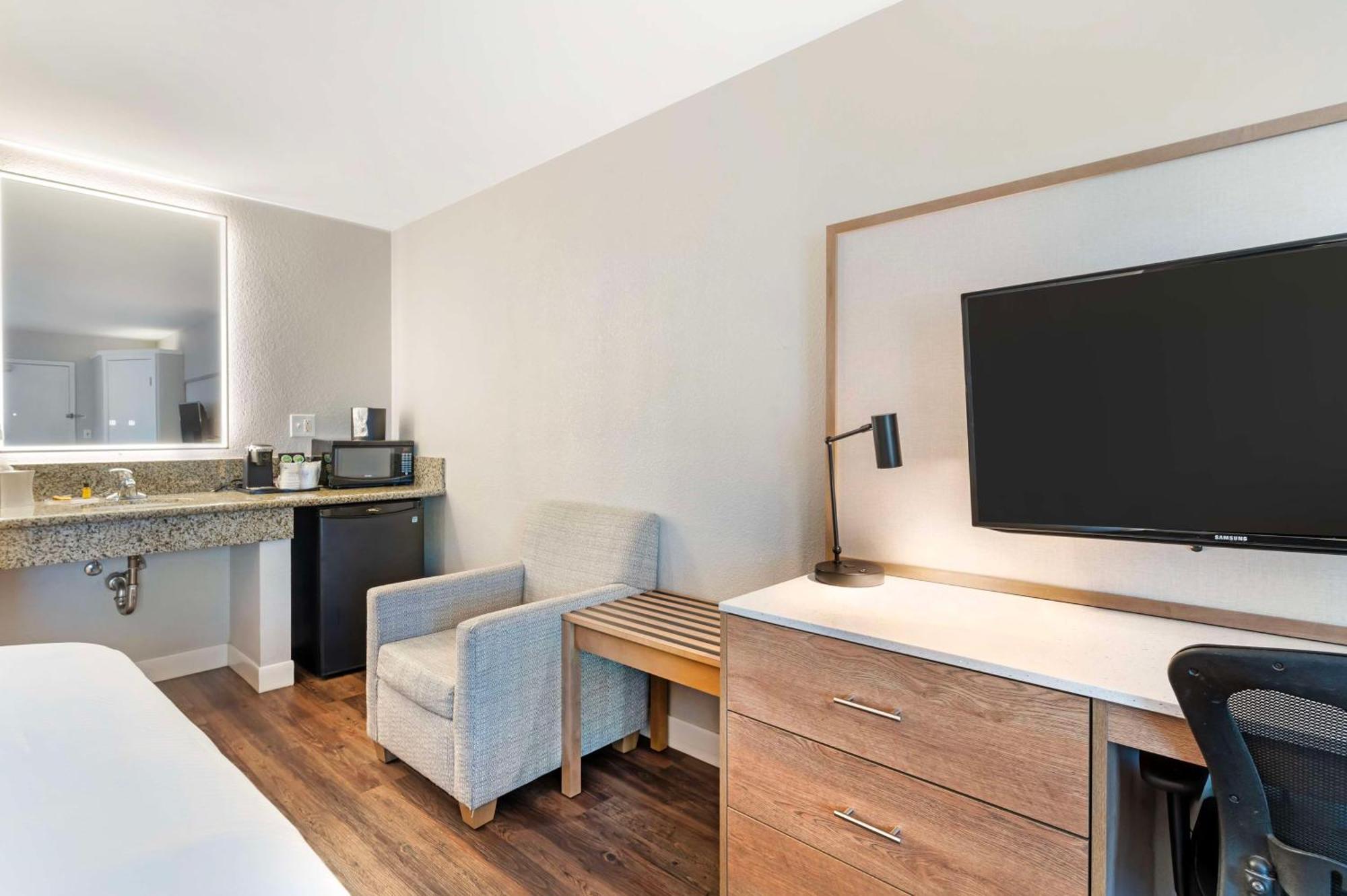Best Western Plus Rancho Cordova Inn Dış mekan fotoğraf