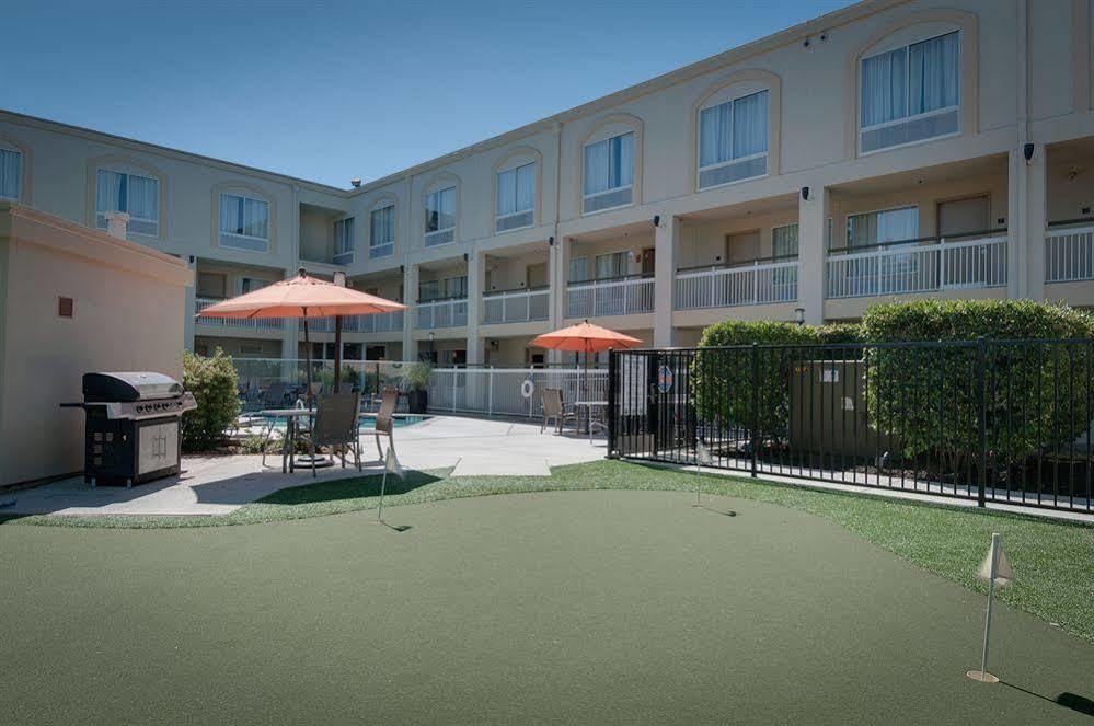 Best Western Plus Rancho Cordova Inn Dış mekan fotoğraf