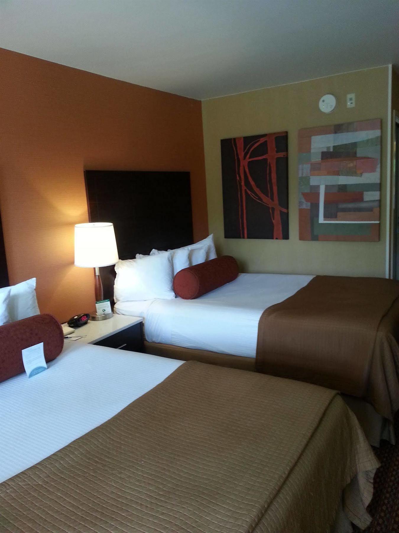 Best Western Plus Rancho Cordova Inn Dış mekan fotoğraf