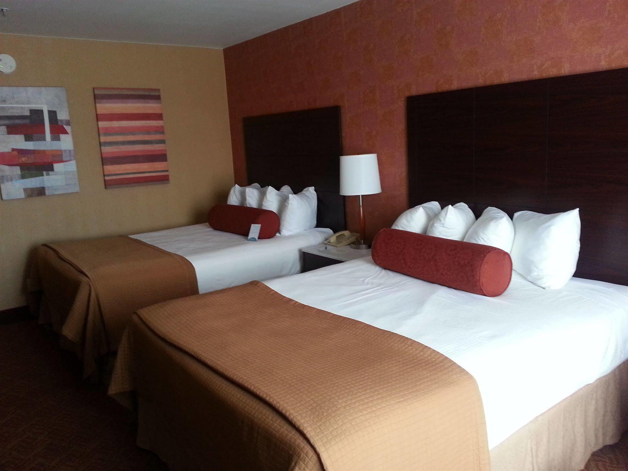 Best Western Plus Rancho Cordova Inn Dış mekan fotoğraf